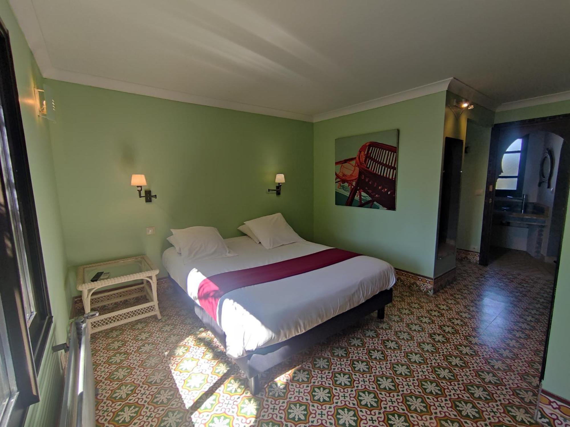 אגדה Chambre Emeraude, Riad 9 Couple Only Au Village Naturiste מראה חיצוני תמונה